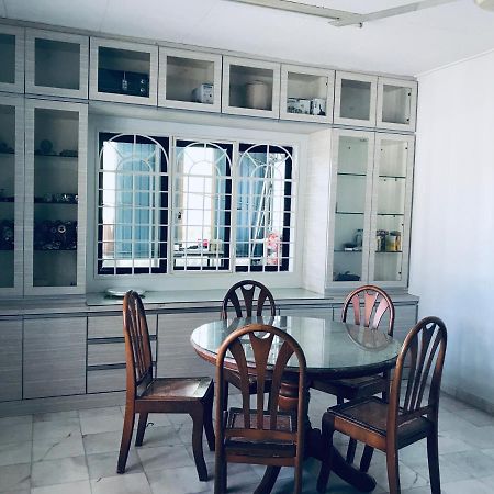 Cozy And Comfortable Homestay In スンガイ・シプト エクステリア 写真